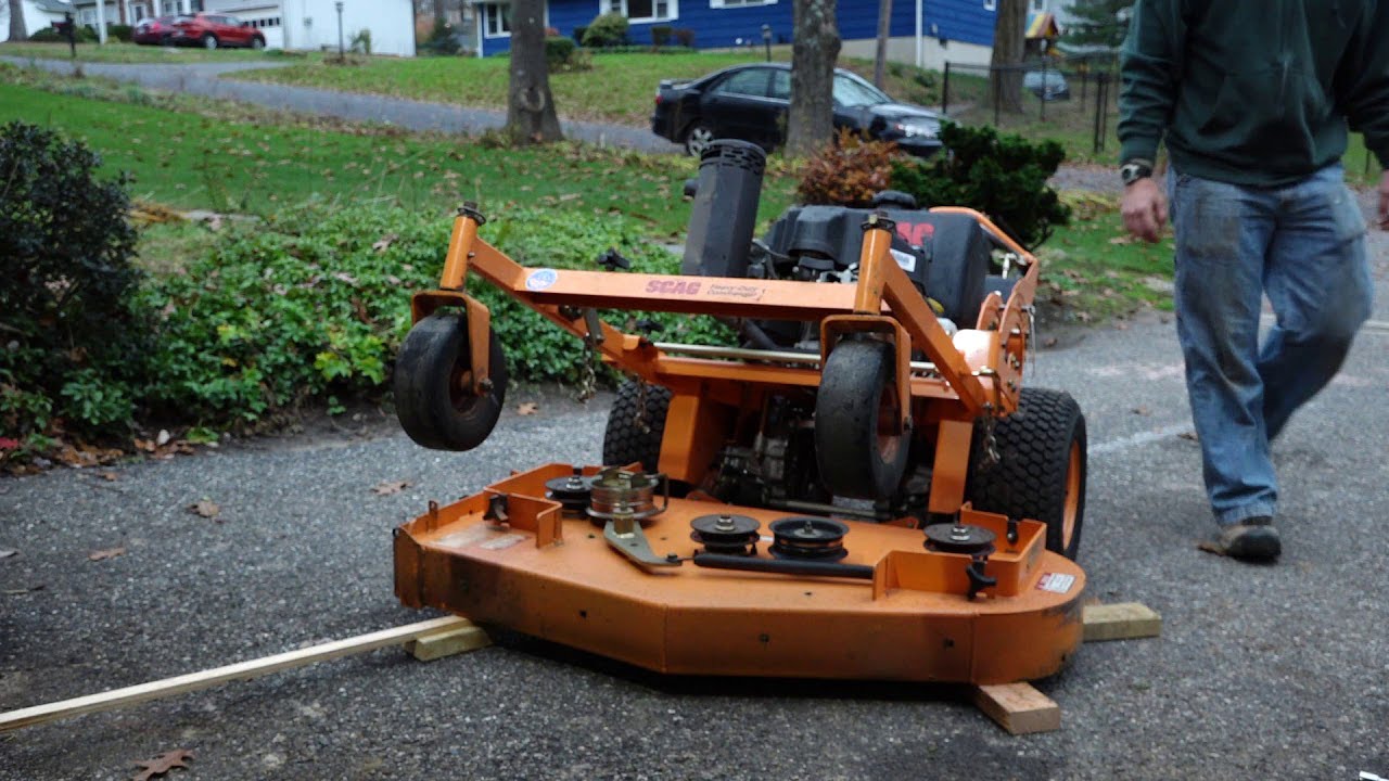 How to Change Blades on a Zero Turn Mower