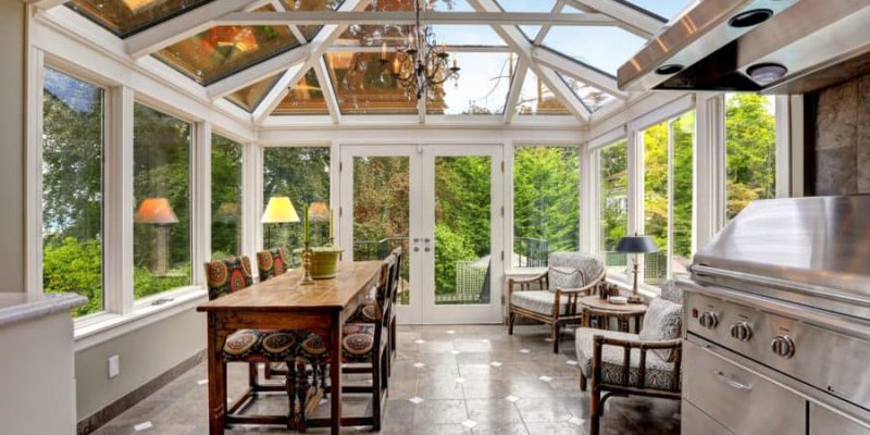 15 Enclosed Patio Ideas to Revamp Your Outdoor Experience 2020
