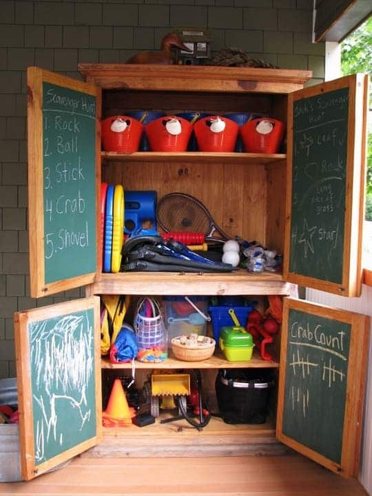 children's outdoor toy storage