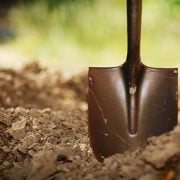 All Different Types of Shovels – Explained in Detail