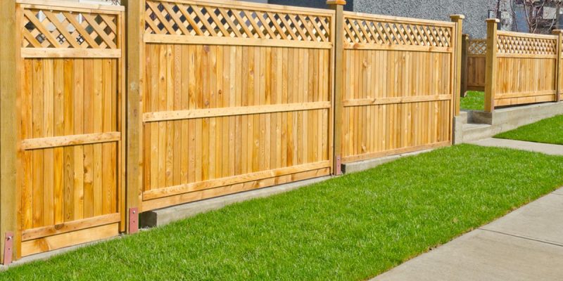 How Much Does It Cost to Put Up a Fence Gate?