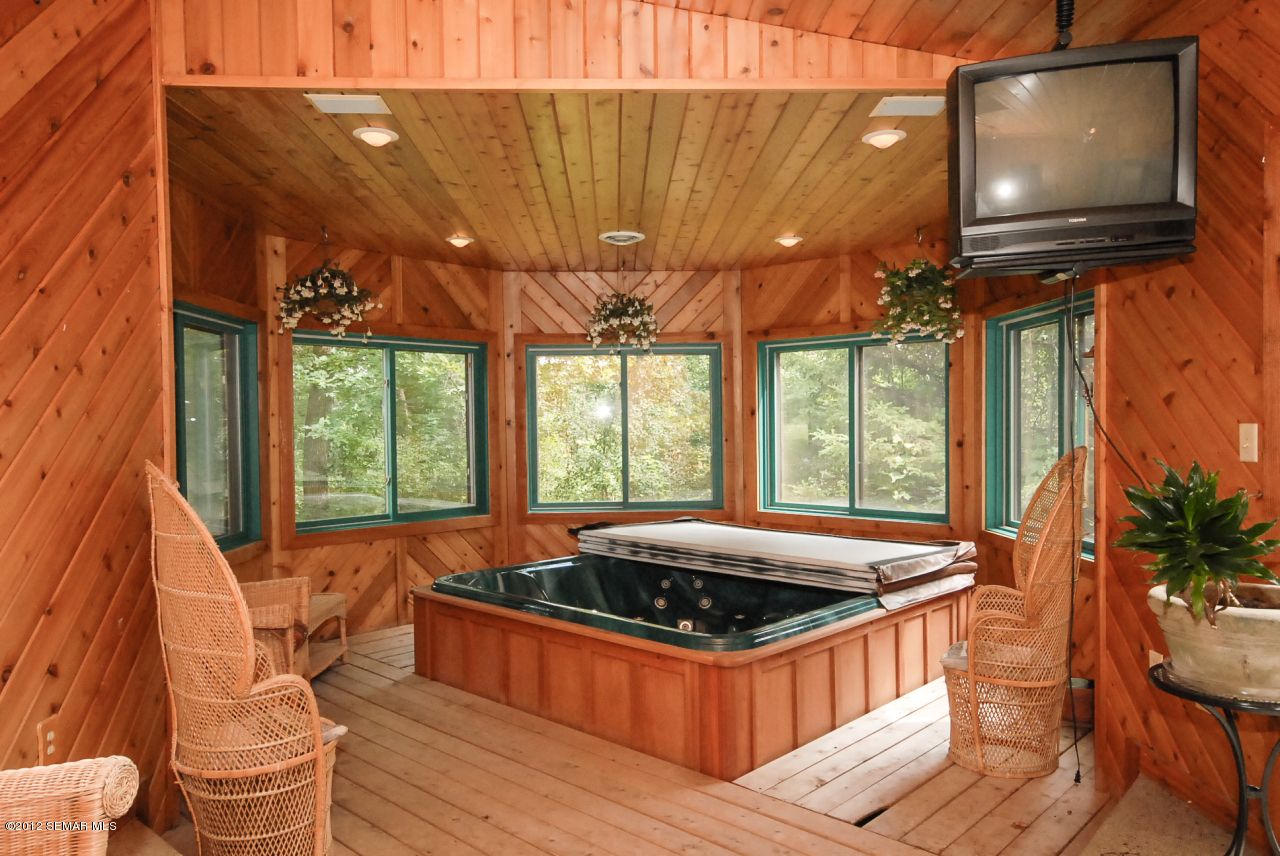 12 Mesmerizing And Attractive Hot Tub Enclosure Ideas Organize With Sandy