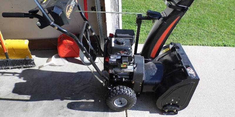 Sno Tek Snowblower