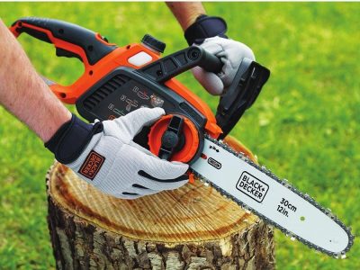 Black Decker LST136W Chainsaw