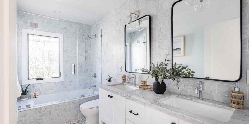 The Beauty of Concrete-Look Tiles: Blending Industrial and Elegance