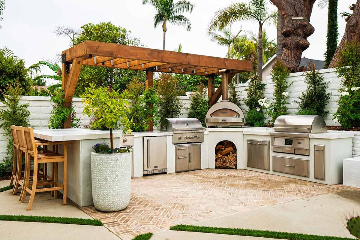 The Best Backyard Grill Ideas For Outdoor Kitchens - Organize With Sandy