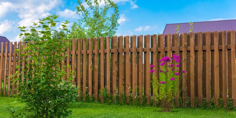 The Best Way to Build a Strong, Long-Lasting Fence in 2025